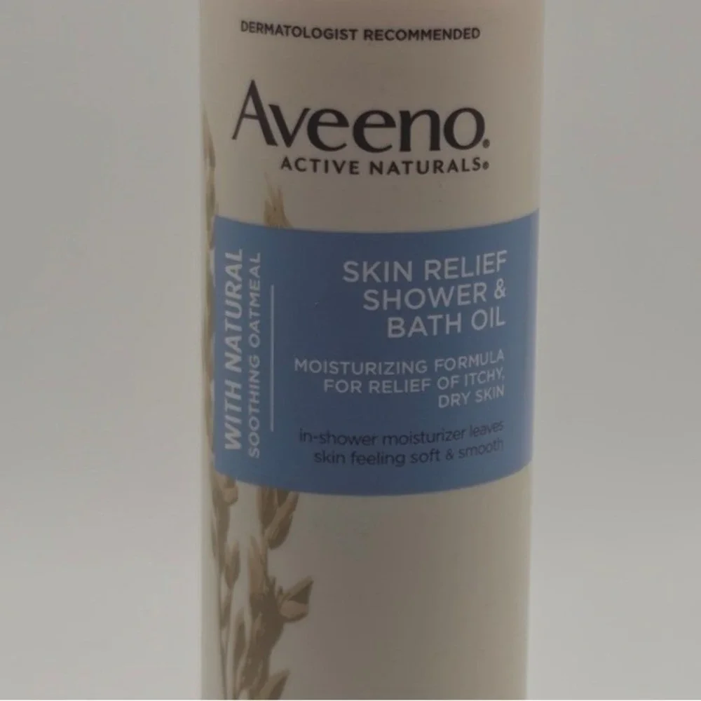Aveeno Skin Relief Shower and Bath Oil 10oz Active Naturals Old Stock NEW